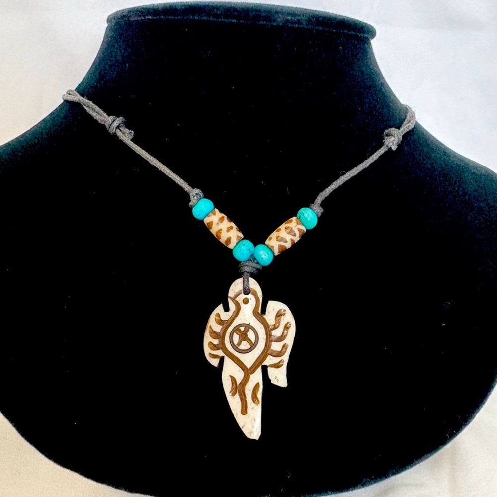 Handcarve bone Pendant Necklace